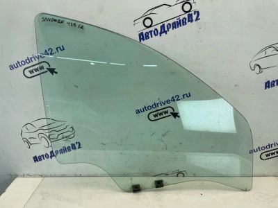 Лот: 24672229. Фото: 1. стекло боковое Renault Sandero... Двигатель и элементы двигателя