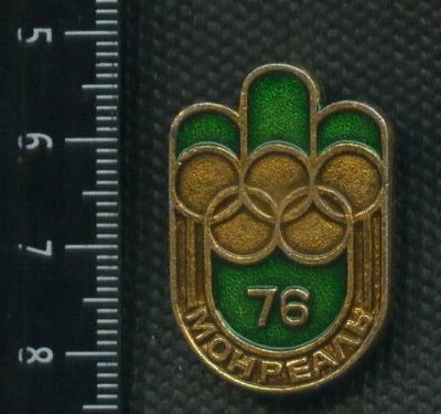 Лот: 15738992. Фото: 1. (№ 4763) значки спорт, Монреаль... Сувенирные