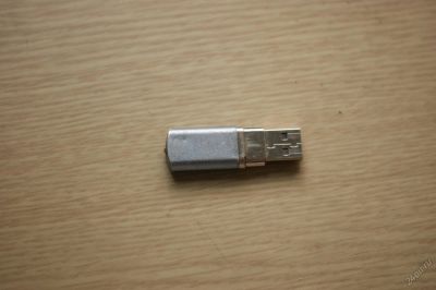 Лот: 5931383. Фото: 1. Флешка 4гб с 1 рубля. USB-флеш карты
