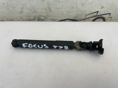 Лот: 24965269. Фото: 1. карданчик замка капота Ford Focus... Двигатель и элементы двигателя