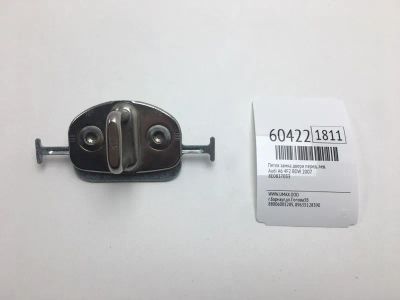 Лот: 20400632. Фото: 1. Петля замка двери Audi A6 2007... Кузов