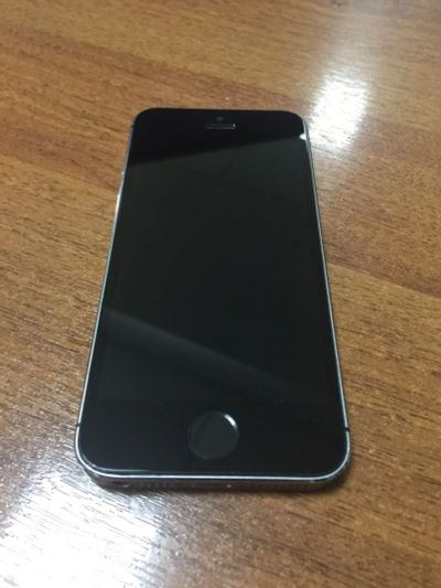 Лот: 8156090. Фото: 1. Продам Iphone 5S A1530. Смартфоны