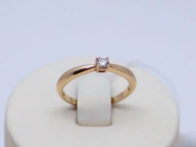 Лот: 12321242. Фото: 1. ЗОЛОТОЕ КОЛЬЦО С БРИЛЛИАНТОМ 2... Кольца, перстни