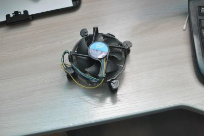 Лот: 10746134. Фото: 1. Кулер Intel 1156. Системы охлаждения