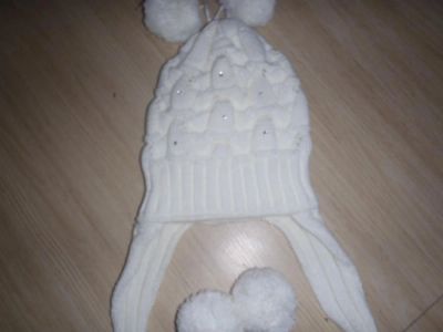 Лот: 3433099. Фото: 1. Продам новую теплую шапочку р... Головные уборы