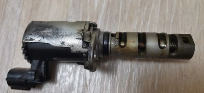Лот: 18277539. Фото: 1. Клапан vvti 15330-22050, 15330-22030... Двигатель и элементы двигателя