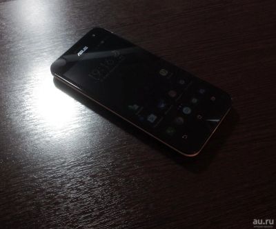Лот: 8761450. Фото: 1. Asus Zenfone 2 ZE500CL Отличное... Смартфоны