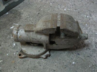 Лот: 1511439. Фото: 1. тиски. Ручной инструмент