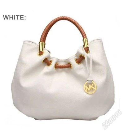 Лот: 2002539. Фото: 1. Сумка в стиле Michael Kors (белая... Сумки