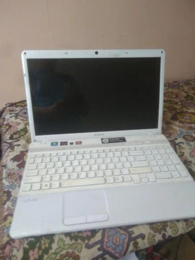 Лот: 19544384. Фото: 1. Sony vaio PCG-71c12v. Ноутбуки