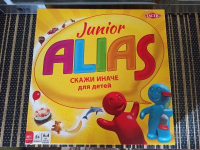 Лот: 19298576. Фото: 1. Игра настольная Alias junior скажи... Детские настольные игры