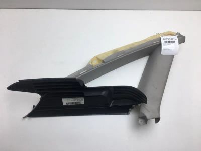 Лот: 20400487. Фото: 1. Накладка на стойку Audi A6 2007... Кузов
