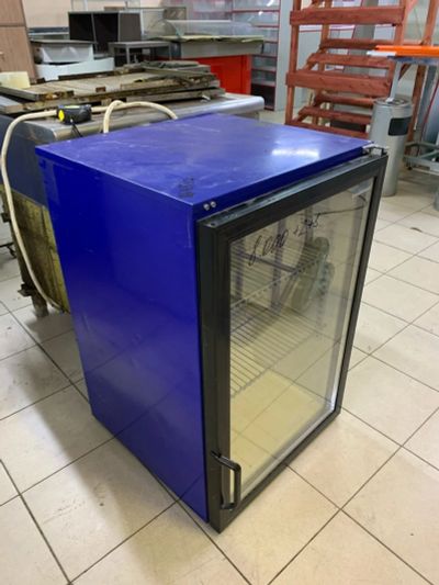 Лот: 16664063. Фото: 1. Холодильный шкаф барный. Холодильное
