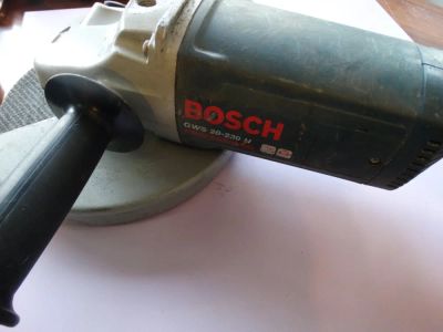 Лот: 5216566. Фото: 1. Болгарка Bosch GWS 20-320 H хорошее... Электроинструмент