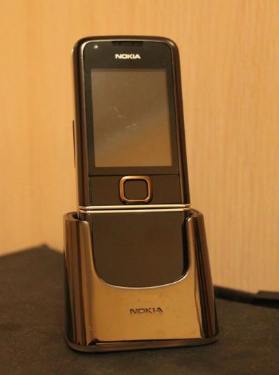 Лот: 6324154. Фото: 1. Nokia 8800 Art Ообмен/Продажа. Кнопочные мобильные телефоны