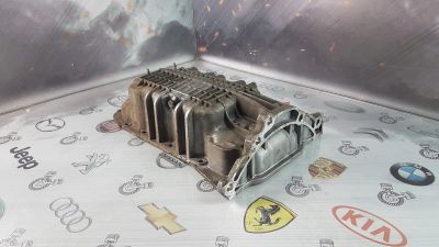 Лот: 23598916. Фото: 1. Поддон Ford Kuga JTMA 1772310. Двигатель и элементы двигателя