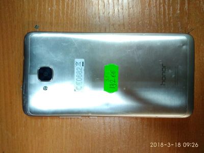 Лот: 11198110. Фото: 1. смартфон huawei honor nem-l51... Смартфоны