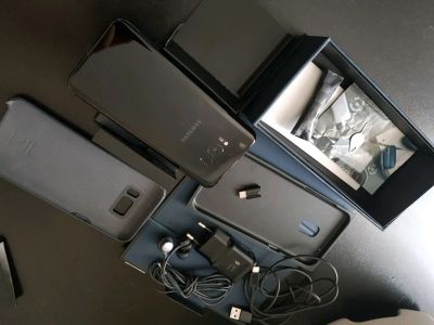 Лот: 11997098. Фото: 1. Samsung s8 plus,обмен. Смартфоны