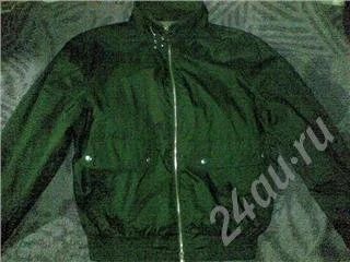 Лот: 276633. Фото: 1. Ветровка BENETTON. Верхняя одежда