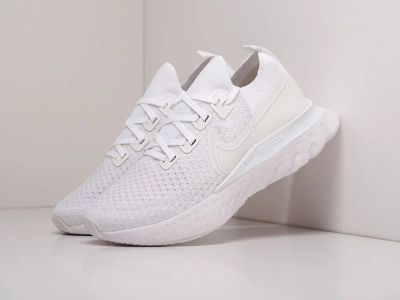 Лот: 16987328. Фото: 1. Кроссовки Nike React Infinity... Кеды, кроссовки, слипоны