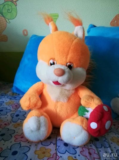 Лот: 13392558. Фото: 1. Игрушка белка (музыкальная). Мягкие