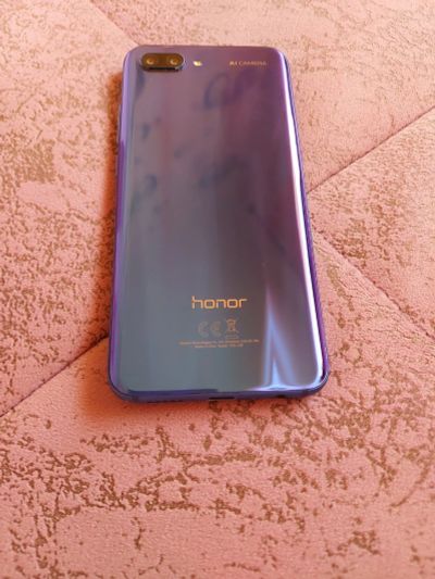 Лот: 15857924. Фото: 1. Honor 10 64Gb синий. Смартфоны
