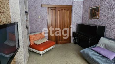 Лот: 25298340. Фото: 1. 3-комн. квартира , посёлок городского... Квартиры, студии