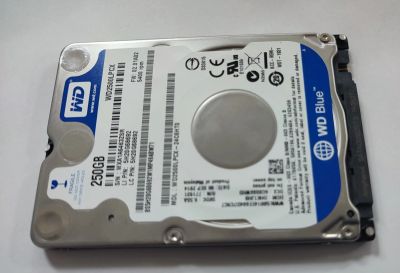 Лот: 17987600. Фото: 1. Жесткий диск 250 Gb 2.5" Sata... Жёсткие диски (HDD)