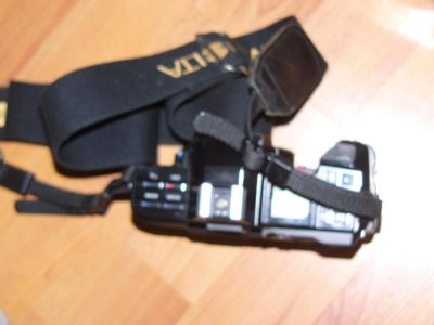 Лот: 10654011. Фото: 1. фотоаппарат Minolta пленочный. Плёночные зеркальные