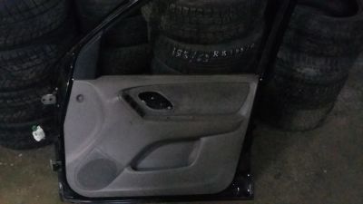 Лот: 10636686. Фото: 1. обшивка двери Mazda Tribute. Кузов