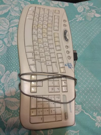 Лот: 13307669. Фото: 1. Клавиатура Microsoft usb. Клавиатуры и мыши