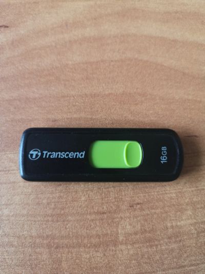 Лот: 16224148. Фото: 1. Флешка Transcend 16 gb usb 2.0. USB-флеш карты