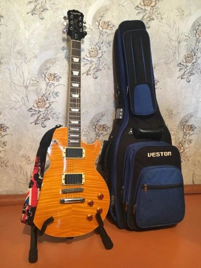 Лот: 10318089. Фото: 1. Электрогитара Les Paul Epiphone. Гитары