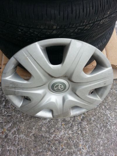 Лот: 4817343. Фото: 1. Toyota R14 Premio оригинал. Колпаки
