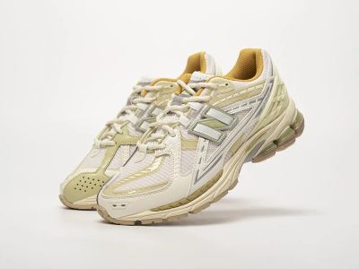 Лот: 24974796. Фото: 1. Кроссовки New Balance 1906U. Кеды, кроссовки, слипоны