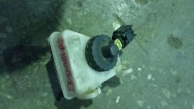 Лот: 10408855. Фото: 1. бачок главного тормозного цилиндра... Тормозная система