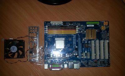 Лот: 9028558. Фото: 1. Материнская плата gigabyte ga-m52l-s3p... Материнские платы