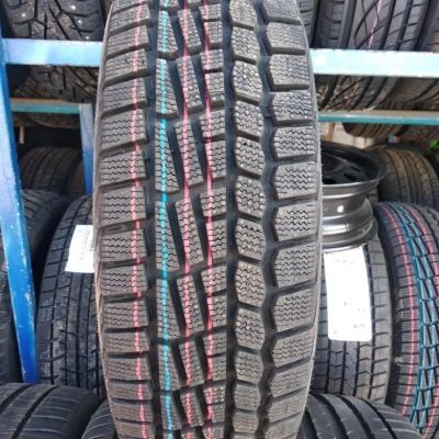 Лот: 23516497. Фото: 1. Зимняя резина 185/60 R-15 "Viatti... Шины