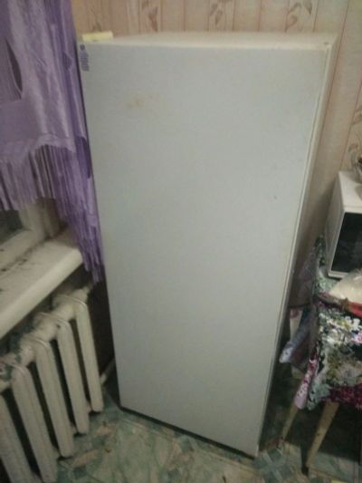 Лот: 16954328. Фото: 1. Холодильник Бирюса. Холодильники, морозильные камеры
