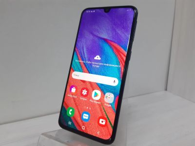 Лот: 16700435. Фото: 1. Смартфон Samsung Galaxy A40 (SM-A405FM... Смартфоны