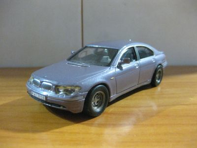 Лот: 17041027. Фото: 1. BMW 745 I. Cararama . Новое. Автомоделизм