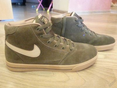 Лот: 5751039. Фото: 1. Мужские кроссовки Nike 44 размер... Кеды, кроссовки, слипоны