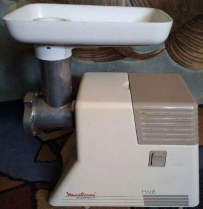 Лот: 19953173. Фото: 1. Мясорубка Moulinex 600 Вт. Кухонная