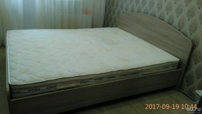 Лот: 10310653. Фото: 1. Кровать двухспальная с матрацем. Кровати
