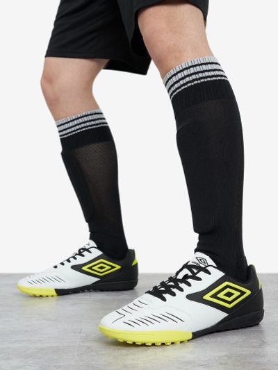 Лот: 25534523. Фото: 1. Бутсы мужские Umbro Point Tf... Кеды, кроссовки, слипоны