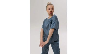 Лот: 25413558. Фото: 1. Футболка женская Stay Balanced... Другое (одежда, обувь, галантерея)