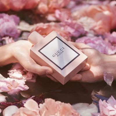 Лот: 17325559. Фото: 1. Парфюм вода Gucci Bloom, Новая... Женская парфюмерия