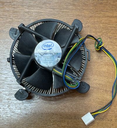 Лот: 19900429. Фото: 1. Кулер для процессора Intel D95263-001. Системы охлаждения