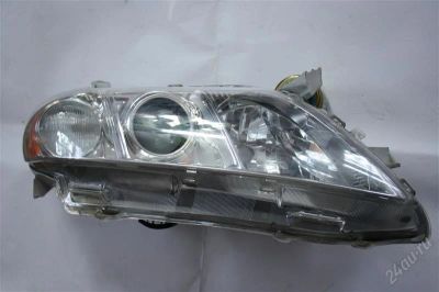 Лот: 818643. Фото: 1. продается фара на Camry. Оптика и освещение
