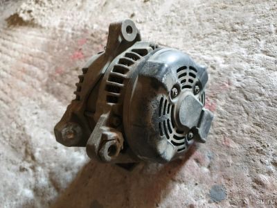 Лот: 13788224. Фото: 1. Генератор Toyota Camry V40 2006-2011... Электрооборудование